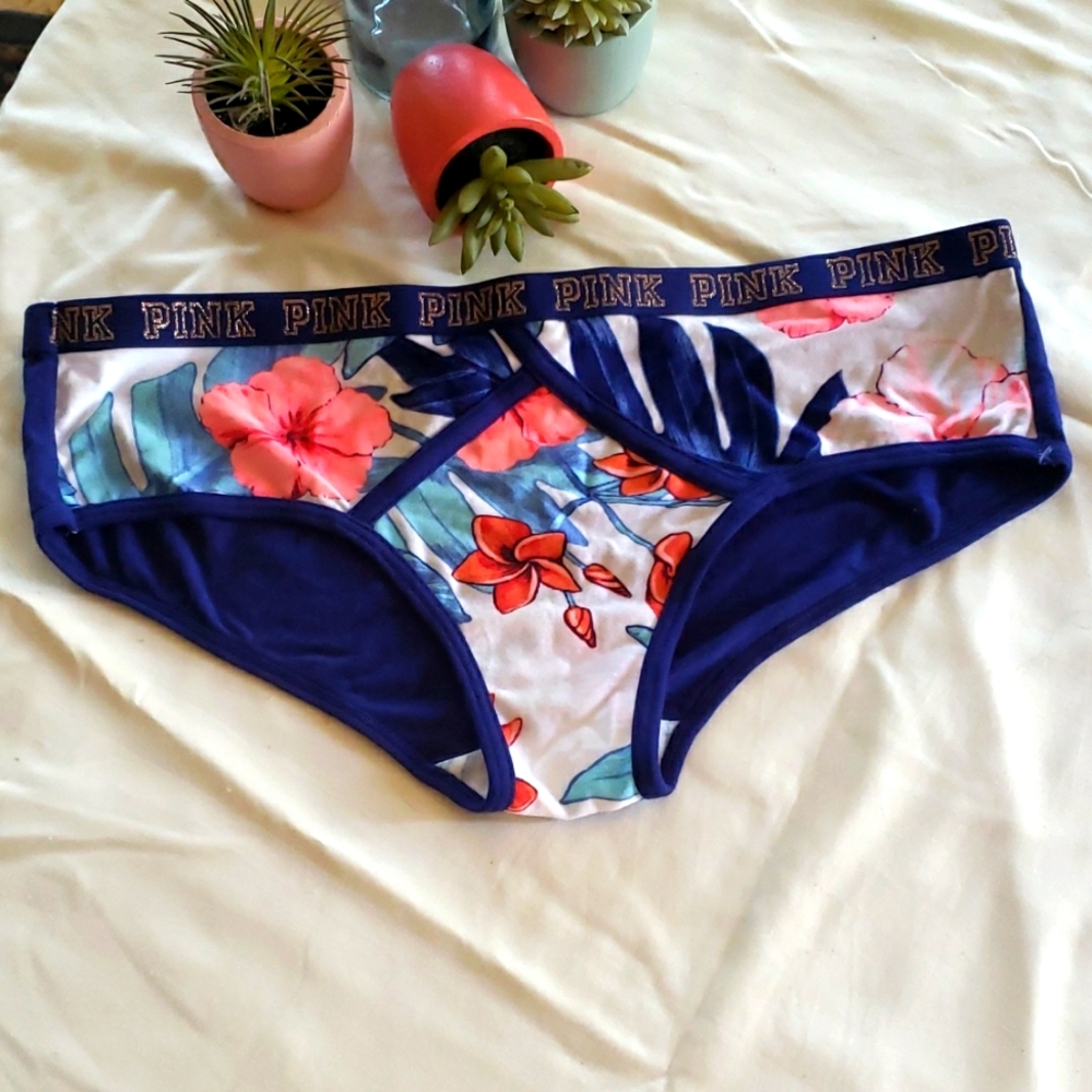 PINK by Victoria's Secret RETIRED